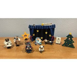 10 Piece Best Friends Christmas Pageant Nativity Set